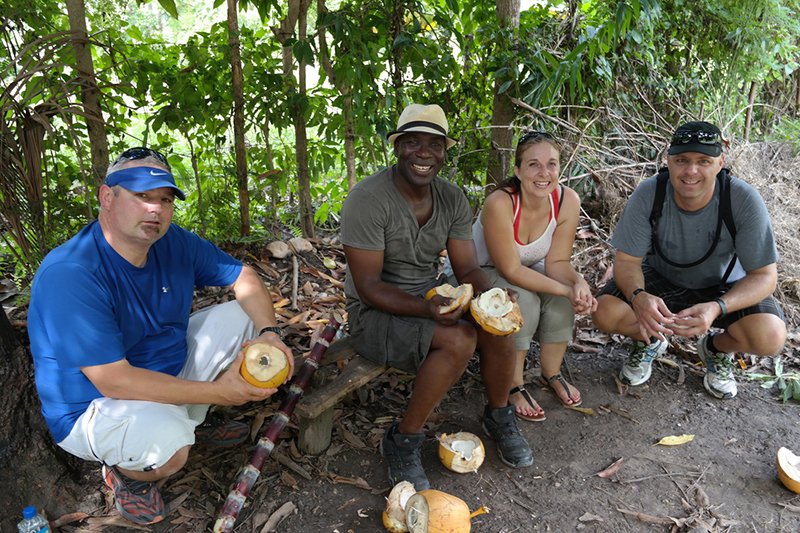 Haiti-Gardening_food-party